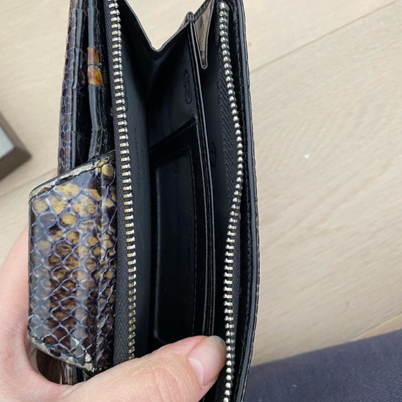 Dissona Wallet - Picture 4 of 5